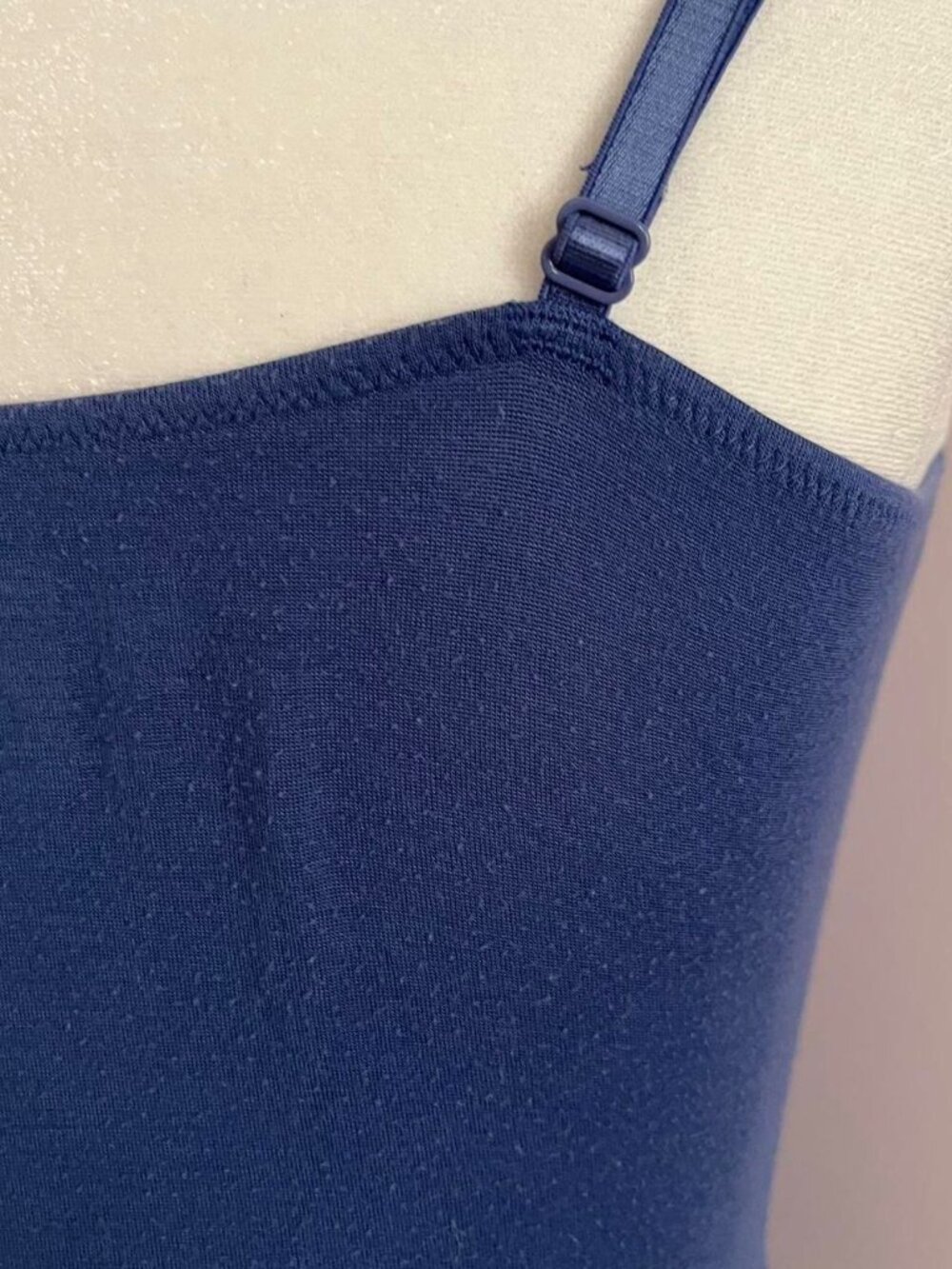 felina navy / periwinkle lace trim cami top with adjustable straps - Picture 5 of 5